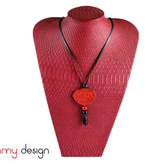 Necklace designed with red flower pendant and black onyx